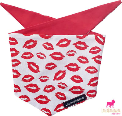 LanaBandana Dogwear | Hondenbandana | Valentijn | Lips White maat S