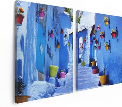 Artaza Canvas Schilderij Tweeluik Blauwe Huizen met Bloempotten in Chefchaouen, Marokko - 120x80 - Foto Op Canvas - Canvas Print