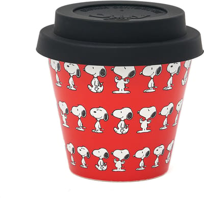 Quy Cup - 90ml Ecologische Reis Beker - Espressobeker “Peanuts  Snoopy Red” met Zwarte Siliconen deksel