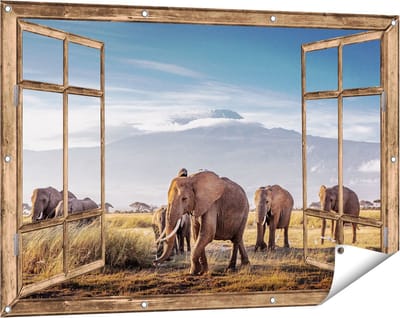 Gards Tuinposter Doorkijk Groep Olifanten Lopen voor de Bergen - 120x80 cm - Tuindoek - Tuindecoratie - Wanddecoratie buiten - Tuinschilderij