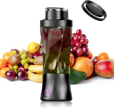 KAD® Blender To Go - Draagbare Blender – USB Oplaadbare Mini Blender – 700ml – Ideaal voor Smoothies & Shakes – BPA-Vrij – Inclusief Drinkbeker - Zwart - 10cm x 10cm x 30cm