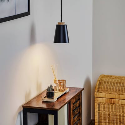 Zwarte hanglamp BOLERO met hout, Scandinavische stijl, E27