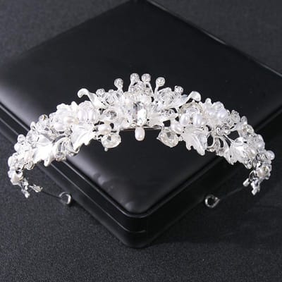 Zilverkleurige parel kristallen kroon hoofdband bloem strass goud tiara diadeem feest vrouwen bruid bruiloft haaraccessoires sieraden white