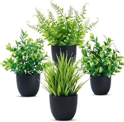 Set van 4 Mini Kunstplanten in Zwarte Potten voor Binnen