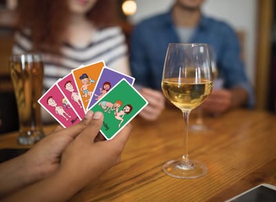 Kwartetje - Gezelschapsspel - Grappig - Ondeugend - Kerst - Fopcadeau - Verjaardag - Stout - Kaartspel - Feest