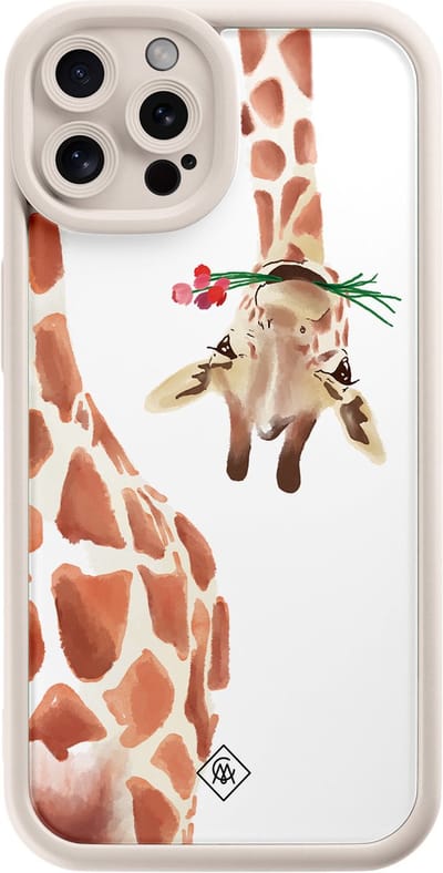 Casimoda® hoesje - Geschikt voor iPhone 12 Pro - Giraffe - Effen telefoonhoesje met lensbescherming - TPU - Backcover - Bruin/beige