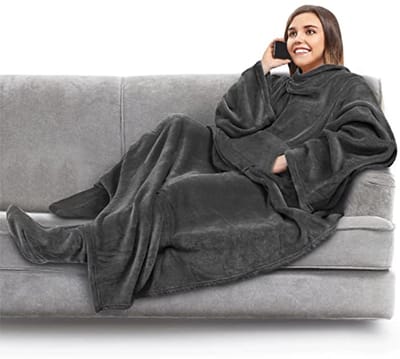 Fleece deken met mouwen en voetzakken voor volwassenen