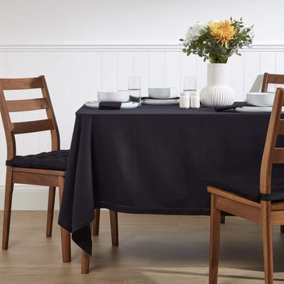 Homescapes tafelkleed zwart - 137 x 137 cm, 100% katoen