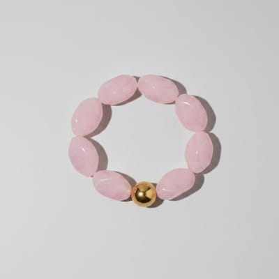 Dames Elastische Kralen Armband – Roze Resin & Goudkleurig RVS – Minimalistische Armband