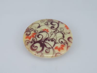 Magneet broche – Porselein - prachtig –  krullende – Ø 5cm - voor omslagdoek, sjaal en vest om te sluit zonder gaatjes te veroorzaak.