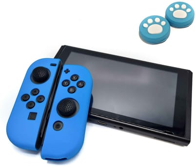 Gadgetpoint - Hoesjes & Skins + Thumb Grips voor Nintendo Switch 1 - Performance Gaming Case - Soft Grip Covers - Anti-Slip Joy-Con Controller Accessoires - Lichtblauw + Pootjes Lichtblauw met Wit