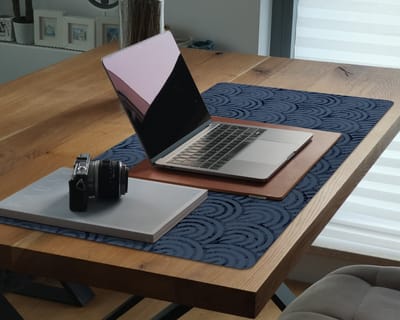 Coloray Bureau Onderlegger - Geometrische bogen Computer Mat - 100 cm x 50 cm - Blauw Bureau Onderlegger - Bureau Pad - Bureau Mat - Bureaumat - Onderlegger Bureau