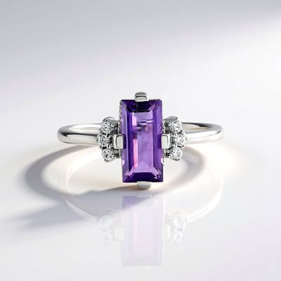 Cavill - 925 Sterling Zilver Ring met 1,321 ct Marokkaanse Amethist & 0,126 ct Cambodjaanse Zirkonen - Platina Geplateerd - Elegant
