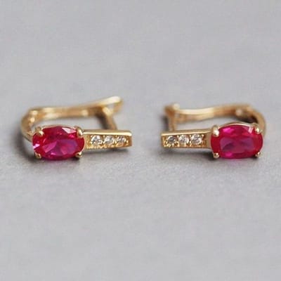 Klassieke Kleine En Exquise Rode Sprankelende Robijn Oorbellen Voor Vrouwen Mode Enkele Rij Diamant Oorbellen Charms Banket Sieraden gray