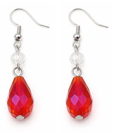 Oorhangers met rode druppelvormige kristal hanger