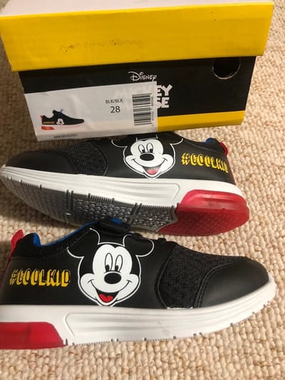 Sneakers Mickey Mouse - schoenen - licht - zwart - klittenband - maat 28