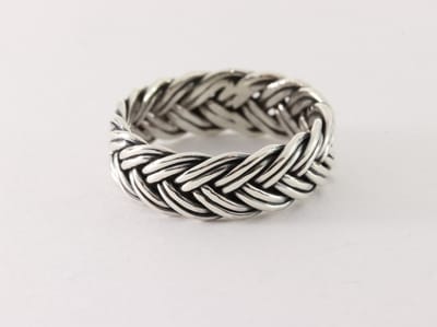 Gevlochten zilveren ring - maat 23