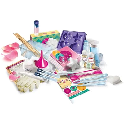 Kit met wetenschappelijk laboratorium voor parfumcreatie Clementoni
