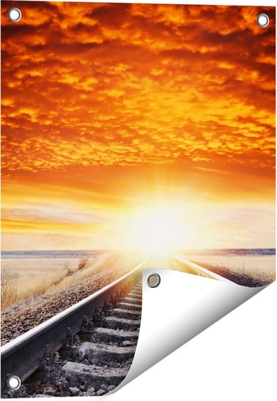Gards Tuinposter Rails Spoorweg bij Zonsondergang - 40x50 cm - Tuindoek - Tuindecoratie - Wanddecoratie buiten - Tuinschilderij