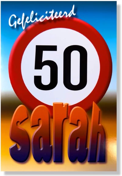Hoera 50 jaar! Luxe verjaardagskaart Sarah - 12x17cm - Gevouwen Wenskaart inclusief envelop - Leeftijdkaart