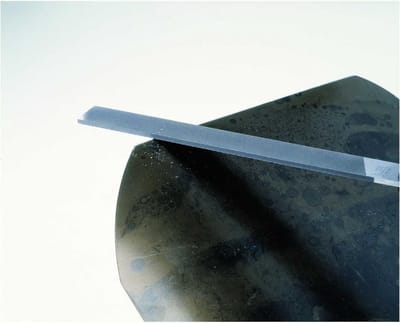 Scherpvijl met Ergonomisch Handvat voor Fijne Zagen en Zagen met Wisselende Tandsteek