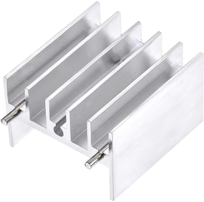 aluminium koellichaam TO-220 voor MOSFET-transistordiodes - 25mm x 23mm x 16mm met steunpennen