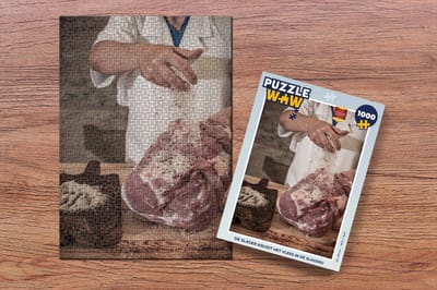 Puzzel De slager kruidt het vlees in de slagerij - Legpuzzel - Puzzel 1000 stukjes volwassenen