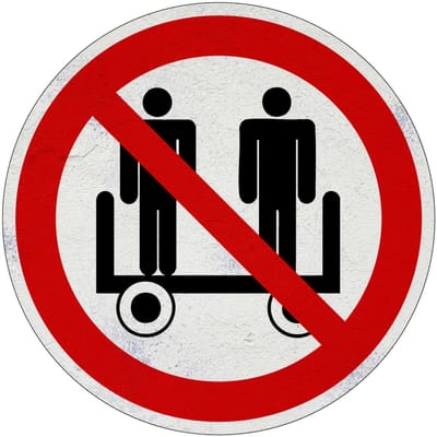 Meerijden personen verboden verbodsbord | Sign Again materiaal | 10 cm