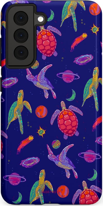 Casetastic Hoesje Geschikt voor Samsung S21 FE - Stijlvolle Beschermende Duo-layer Case - Kosmische schildpad