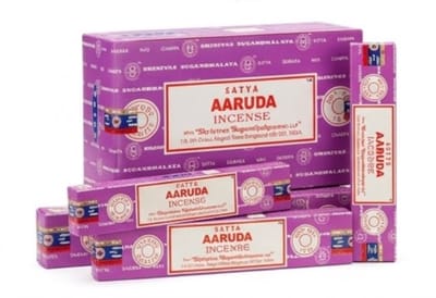 Satya Aaruda Wierook - 12 X 15g - Traditionele Handgerolde Indiase Wierookstokjes - Spirituele Reiniging & Frisse Geur met Kajal Sticker