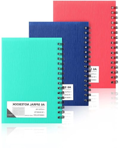 Spiraal Notebook - Mini Journal - Schoolwerk Notities - Plastic Hardcover - A6 3 Pack - 3 Kleur