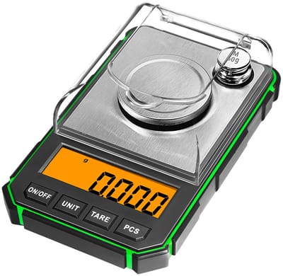 Digitale draagbare elektronische weegschaal, mini-precisieweegschaal met een nauwkeurigheid van 50 g/0,001 g, inclusief kalibratiegewicht van 50 g, met LCD-scherm met achtergrondverlichting (exclusief batterijen) — groen