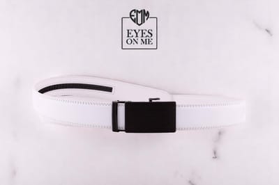 Witte lederen riem zonder gaatjes met automatische gesp voor heren ( Model 20 )
