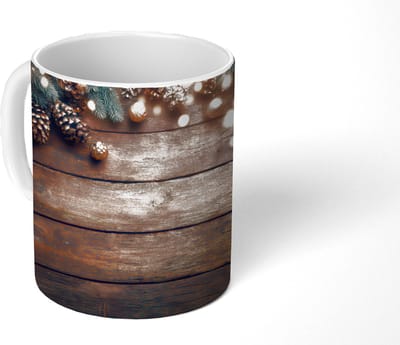 Mok - Koffiemok - Kerstdecoratie - Houten - Dennenappel - Bruin - Mokken - 350 ML - Beker - Koffiemokken - Theemok