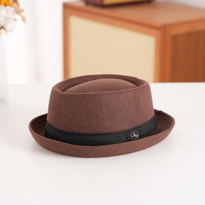 Chapeau Melon en Feutre de Laine avec Couronne Texturée et Bord Relevé | Style Vintage Britannique | Fedora Décontracté Unisexe Automne Hiver 58cm beige
