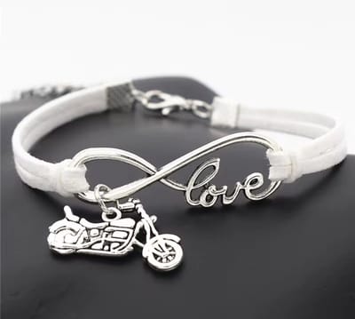 12Getit Armbandje wit met motor hangertje