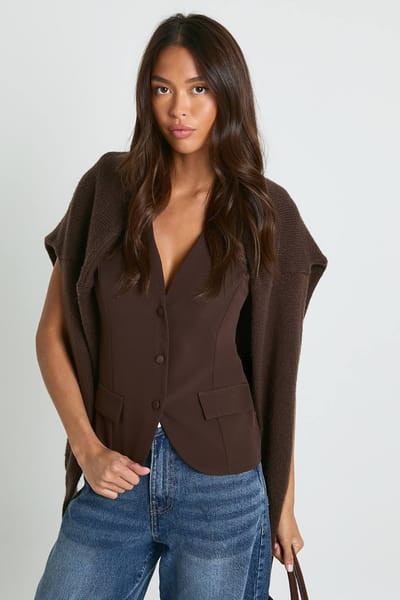 boohoo Dames Knoptrimdetail op maat gemaakt gilet | Chocoladebruin | Maat: 40
