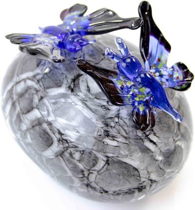 Loranto - Mini Urn met Blauwe Vlinders op Grijze Steen - Urnen voor as