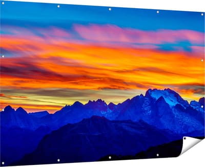 Gards Tuinposter Oranje Zonsondergang in de Bergen - 180x120 cm - Tuindoek - Tuindecoratie - Wanddecoratie buiten - Tuinschilderij