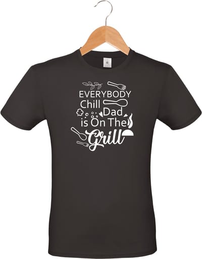 Mijncadeautje - Barbecue T-shirt - unisex - zwart - BBQ - Garden party - Tuinfeest - Vrijgezel - Verjaardag - Everybody Chill Dad is on the grill - maat S