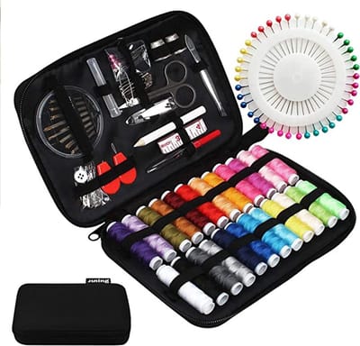 Ynkkvre - Naaikit 90-delig – Deluxe Sewing Kit met 24 Kleurrijke Garenklosjes & 30 Naalden – Portable Naaidoos met Schaar, Meetlint & Accessoires – Handnaaiset voor Reizen, Thuis & Beginners
