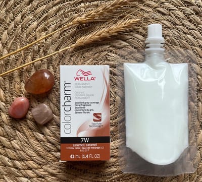 Wella Color Charm Permanent Liquid Haircolour - 7W + developer - Caramel - Haarverf - Haarkleuring - Lichtbruin - Caramel bruin - Middenbruin - Roodbruin