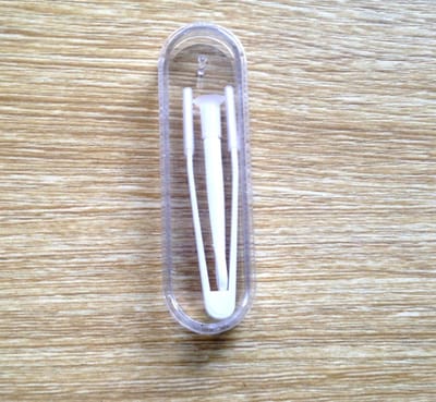 Cabantis Lenzen Zuignap & Lenzen Pincet|Contactlenzen Zuignap voor Harde Lenzen|Lens Ploffertje|Siliconen|2 stuks in Handige Bewaarcase|Wit