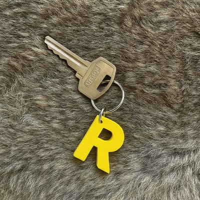 3D geprinte sleutelhanger - Letter R - Geel