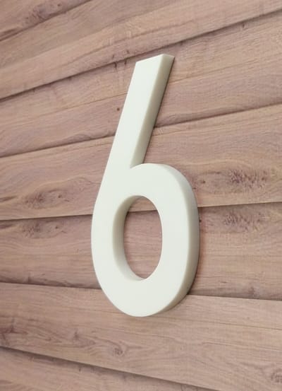 Huisnummer wit nr. 6 - cijfer 30cm hoog - 8mm dik - kleur wit mat - DIN