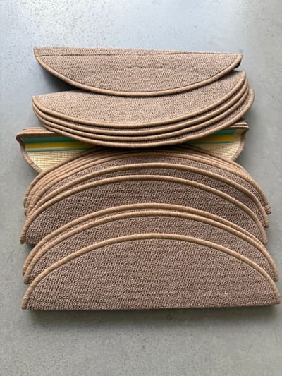 Cherchie Trapmatten Set – 15 stuks – Lichtbruin – 56x17x3,5 cm – Halfrond – Antislip Trapbescherming