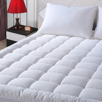 Kingsize matrastopper voor campers - Gewatteerde katoenen matrasbeschermer met verkoelende eigenschappen (183 x 213 cm)