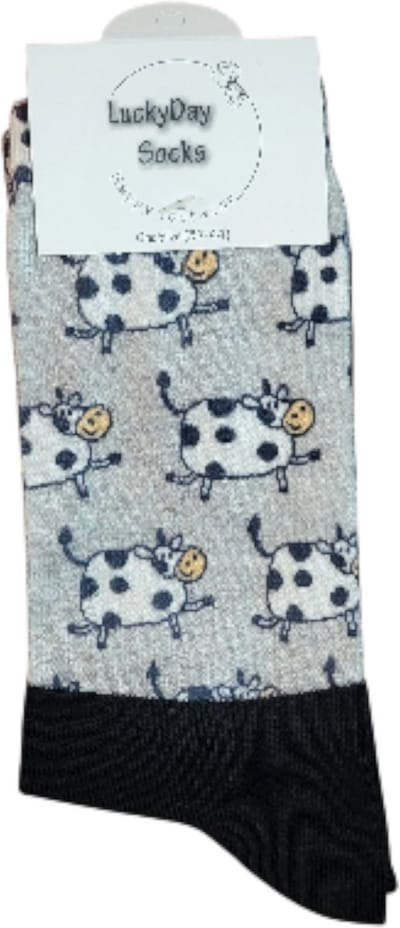 Koeien - Opkikker - Grappige sokken - Valentijns cadeau - Verjaardag cadeau - Sint cadeau - Leuke sokken - Aparte sokken - Vrolijke sokken - Boer - Boerderij dieren - Grappige cadeau - Kerstsokken - Vaderdag - Moederdag - Socks maken Happy - 37-44