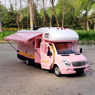 1:32 Diecast Luxe Camper Recreatief Voertuig Auto Model Metalen Camperbus Motorhome Toerwagen Model Geluid En Licht Kinder Speelgoed Cadeau white