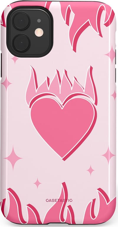 Casetastic Hoesje Geschikt voor Apple iPhone 11 - Stijlvolle Beschermende Duo-layer Case - Hartenvuur
